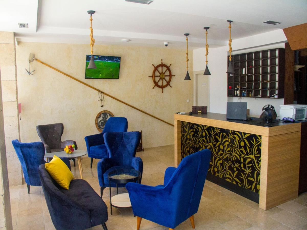 Beachfront Hotel Palma - Jaz Budva Exterior photo