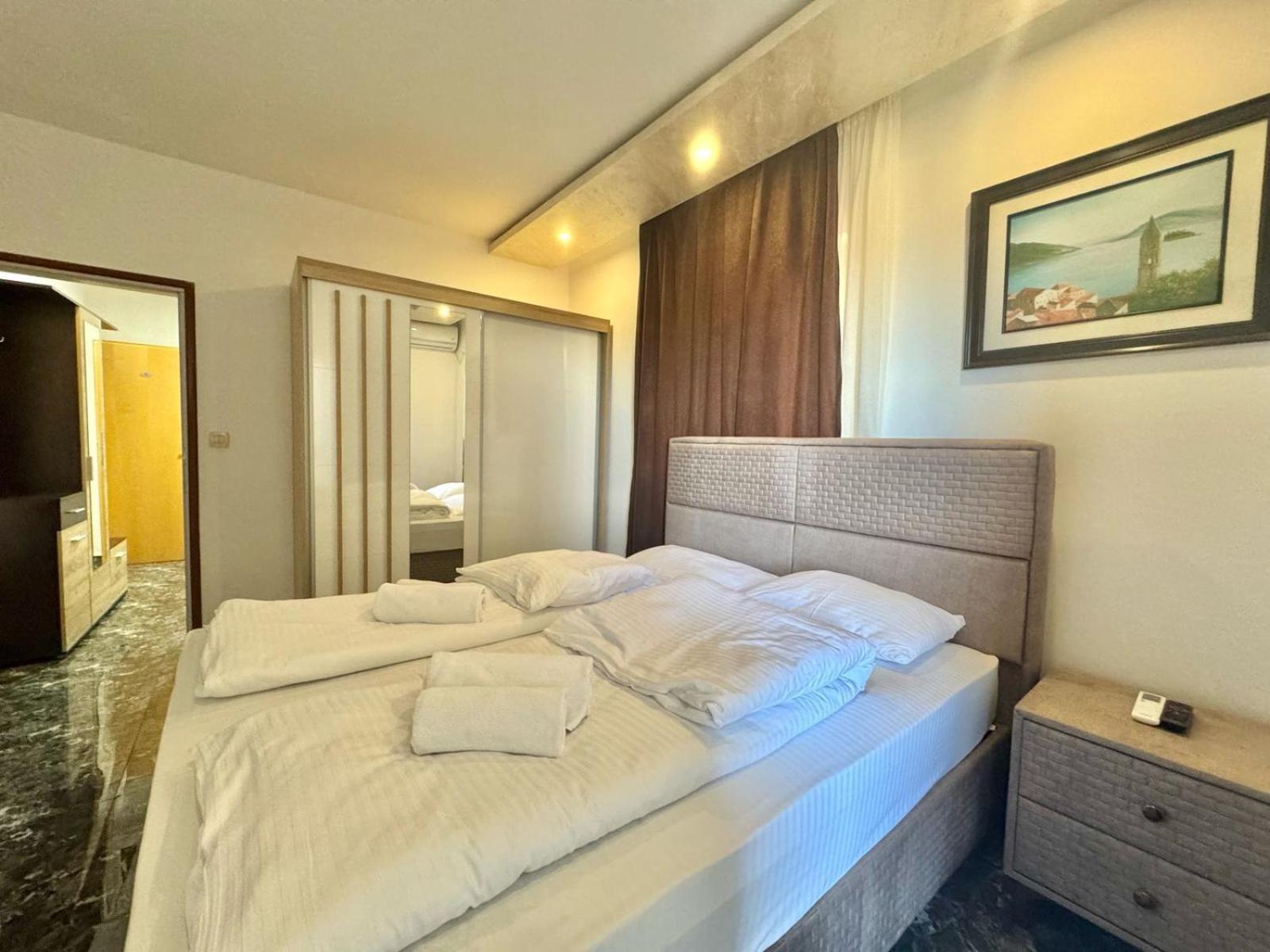 Beachfront Hotel Palma - Jaz Budva Exterior photo