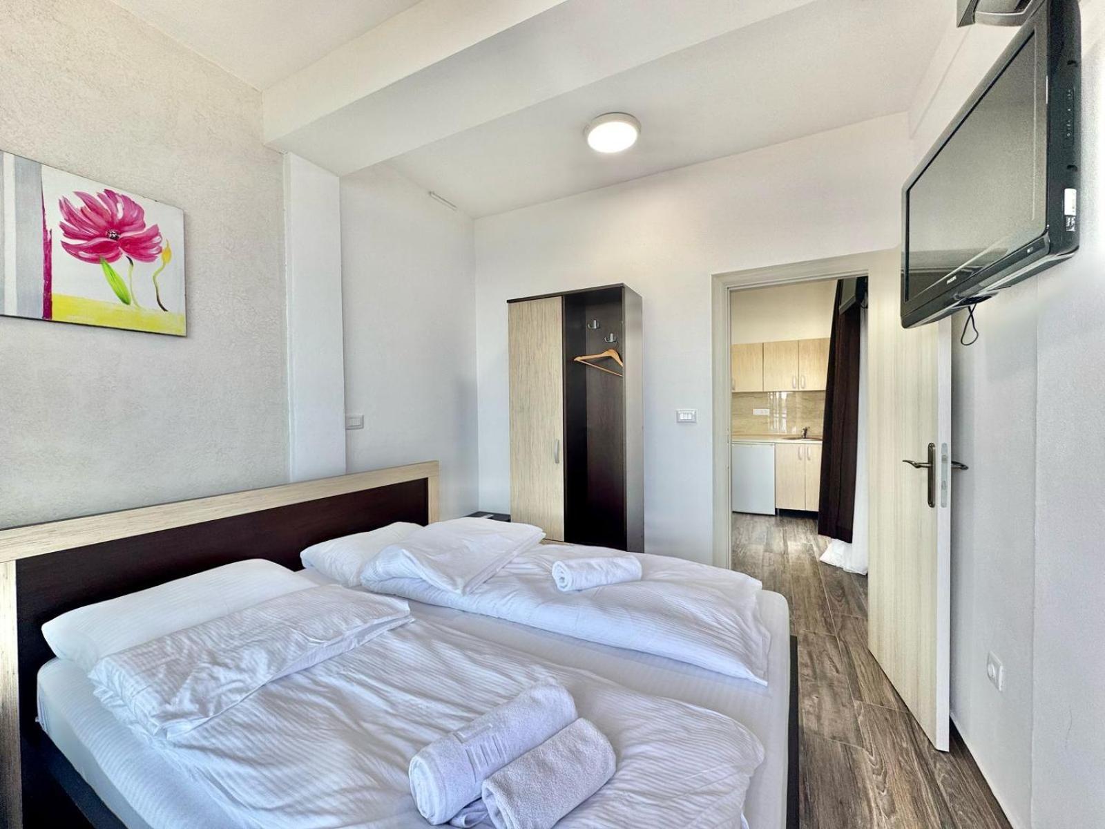 Beachfront Hotel Palma - Jaz Budva Exterior photo