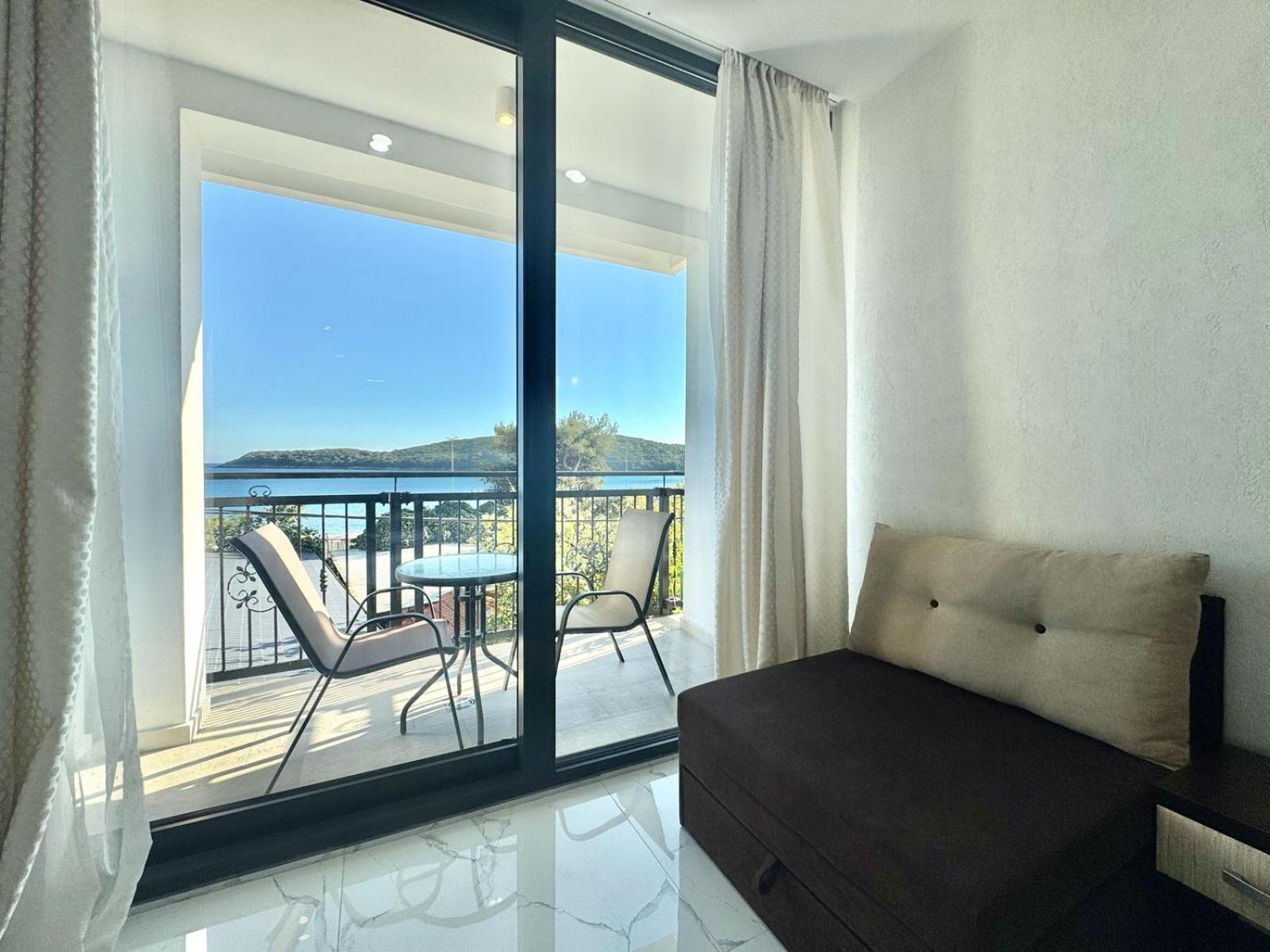 Beachfront Hotel Palma - Jaz Budva Exterior photo