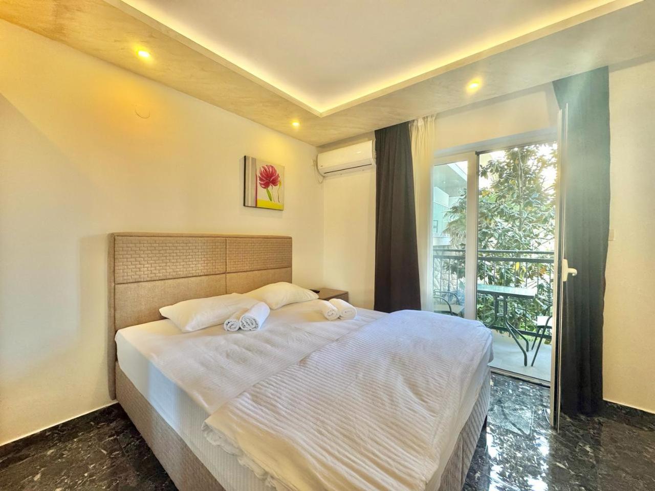 Beachfront Hotel Palma - Jaz Budva Exterior photo