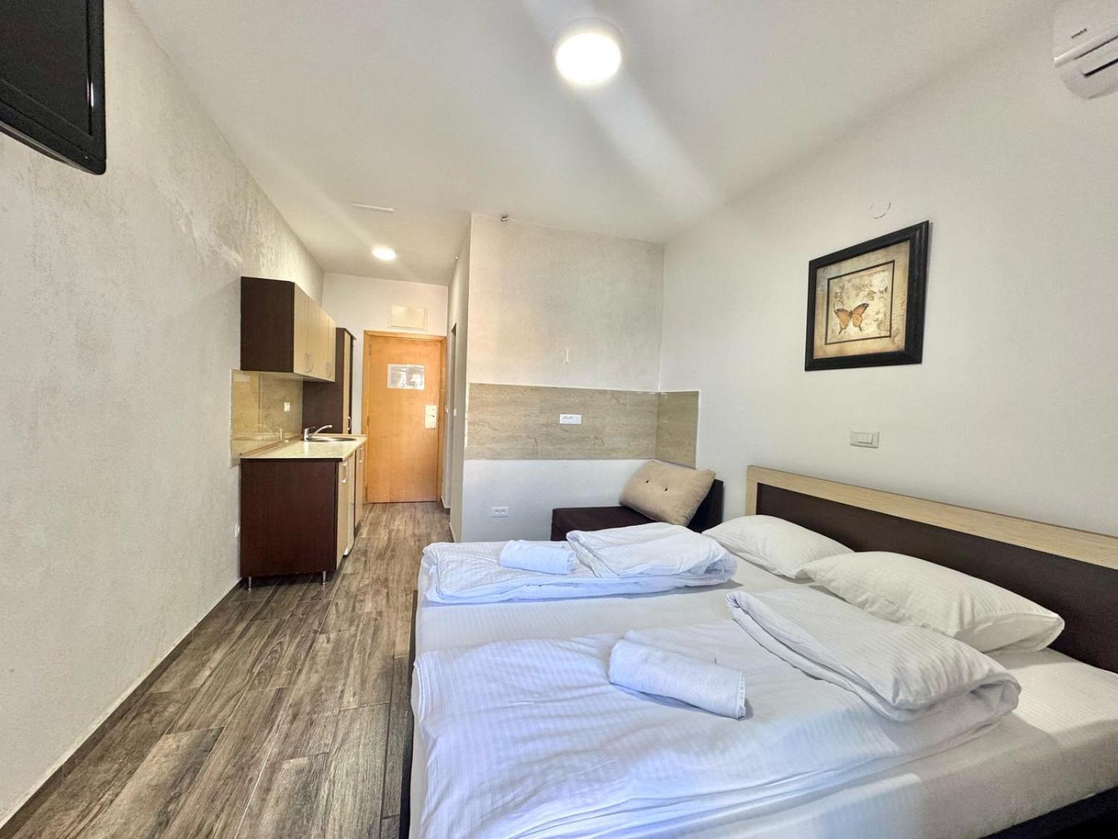 Beachfront Hotel Palma - Jaz Budva Exterior photo