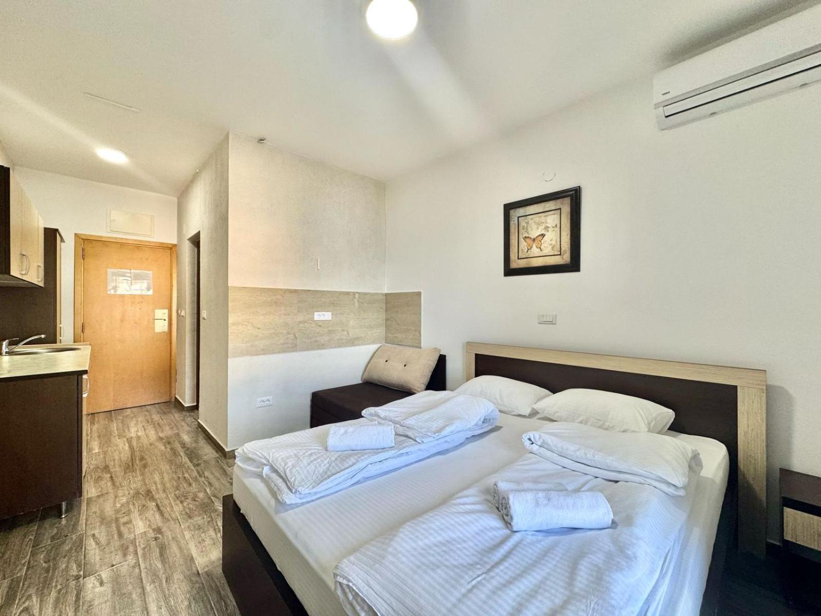 Beachfront Hotel Palma - Jaz Budva Exterior photo