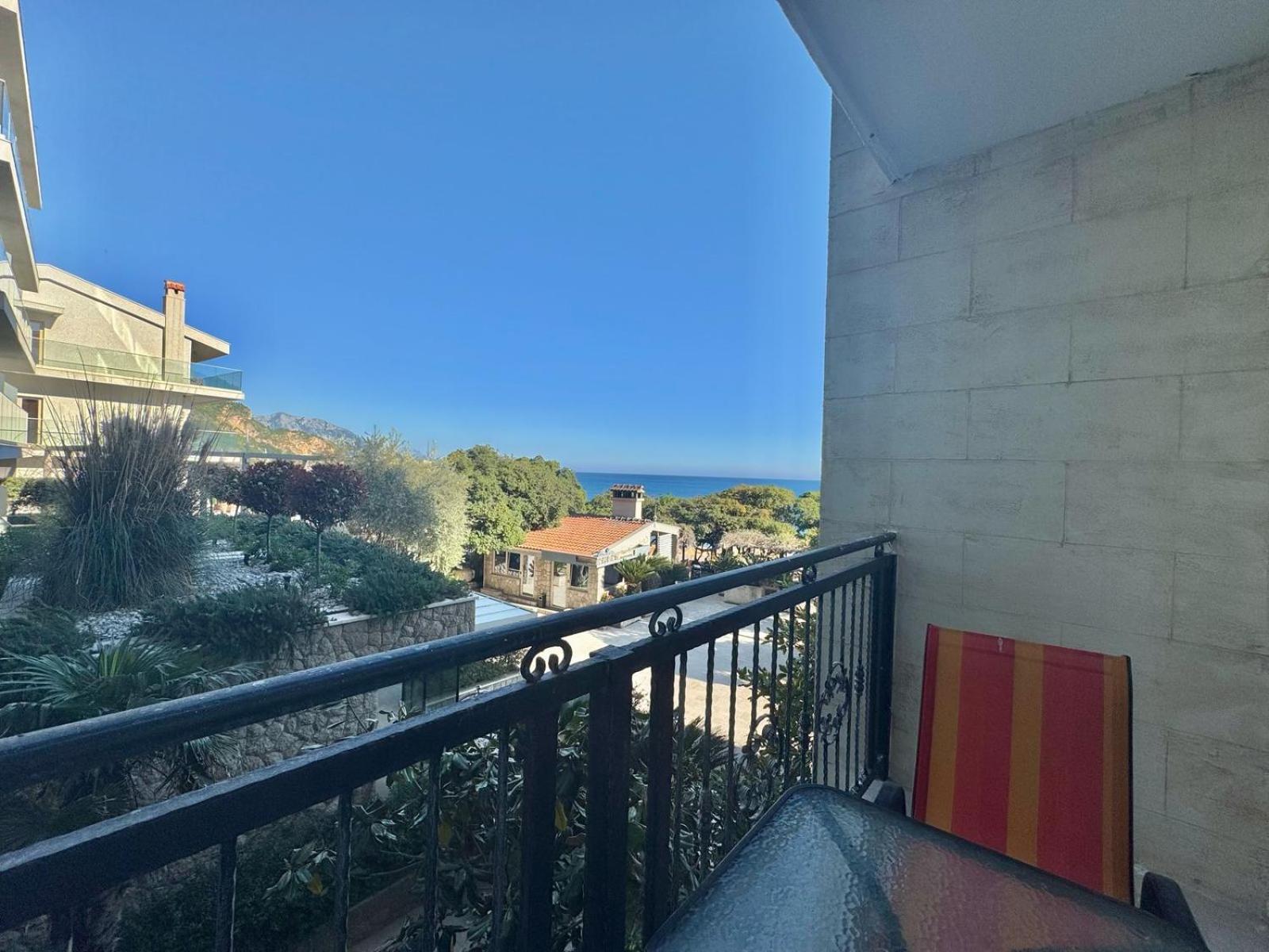 Beachfront Hotel Palma - Jaz Budva Exterior photo
